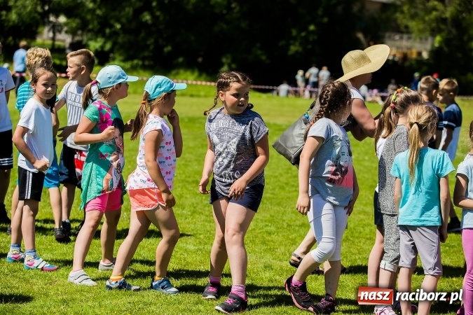 Zdjęcie w galerii na portalu naszraciborz.pl: Bieg z okazji Dnia Dziecka w Rudniku wiadomości z regionu