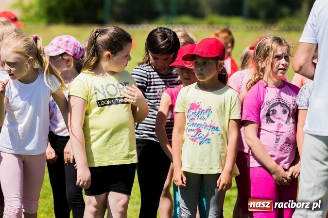 Zdjęcie w galerii na portalu naszraciborz.pl: Bieg z okazji Dnia Dziecka w Rudniku wiadomości z regionu
