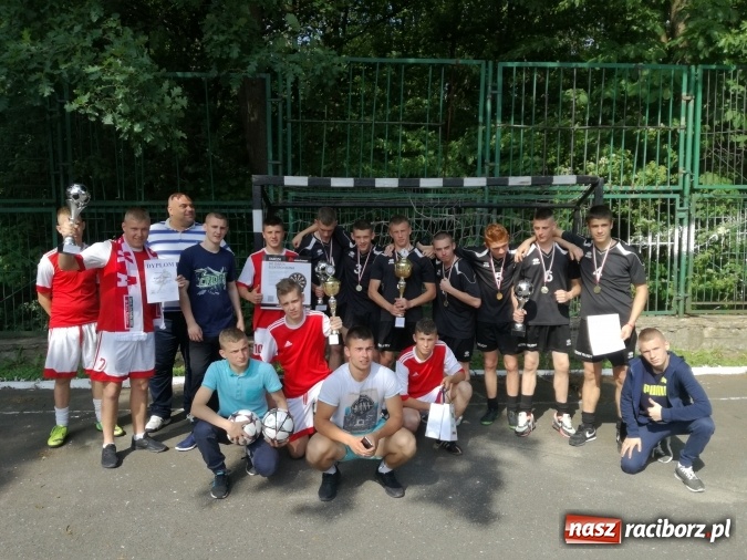 Zdjęcie w galerii na portalu naszraciborz.pl: Młodzieżowy Ośrodek Wychowawczy w Rudach Mistrzem Polski w piłce nożnej sześcioosobowej wiadomości z regionu