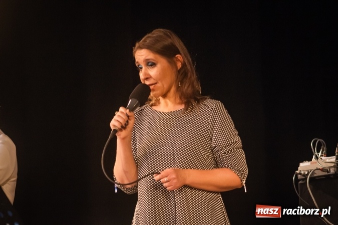 Zdjęcie w galerii na portalu naszraciborz.pl: Koncert piosenek Marka Grechuty w DK Strzecha wiadomości z regionu