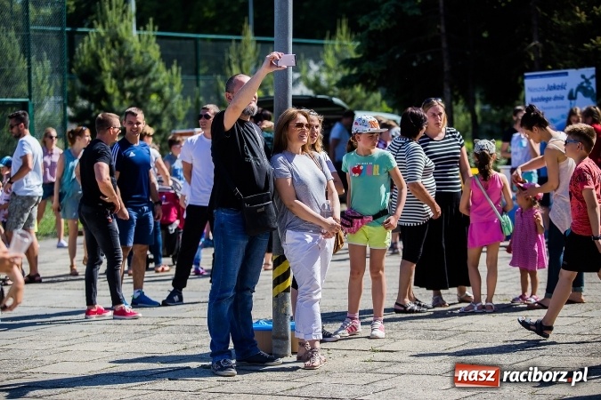 Zdjęcie w galerii na portalu naszraciborz.pl: Moc atrakcji na festynie rodzinnym w Szkole Podstawowej nr 15 wiadomości z regionu