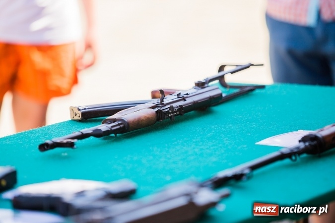 Zdjęcie w galerii na portalu naszraciborz.pl: Moc atrakcji na festynie rodzinnym w Szkole Podstawowej nr 15 wiadomości z regionu