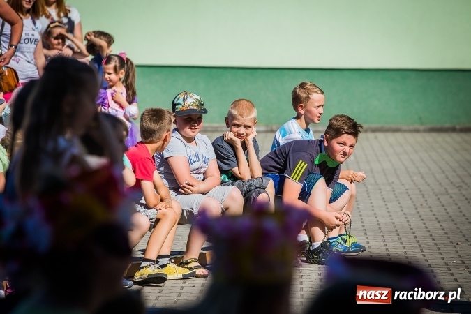 Zdjęcie w galerii na portalu naszraciborz.pl: Festyn rodzinny z okazji Dnia Dziecka w SP 13 wiadomości z regionu