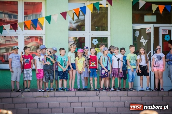 Zdjęcie w galerii na portalu naszraciborz.pl: Festyn rodzinny z okazji Dnia Dziecka w SP 13 wiadomości z regionu