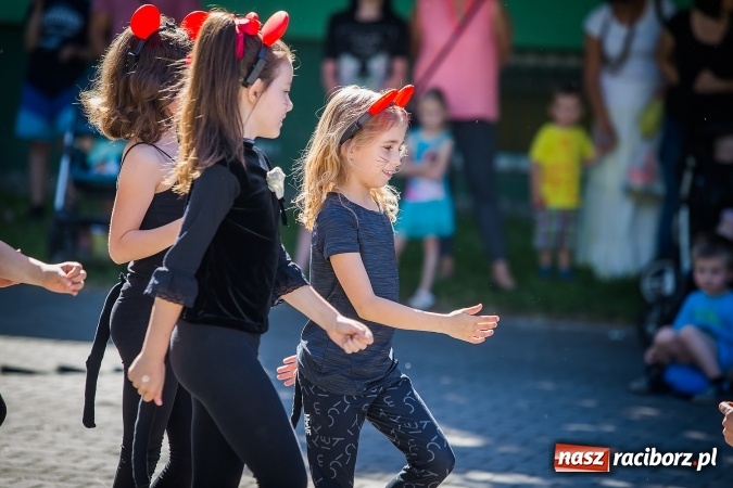 Zdjęcie w galerii na portalu naszraciborz.pl: Festyn rodzinny z okazji Dnia Dziecka w SP 13 wiadomości z regionu