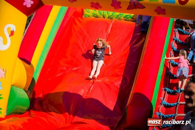 Zdjęcie w galerii na portalu naszraciborz.pl: Festyn rodzinny z okazji Dnia Dziecka w SP 13 wiadomości z regionu