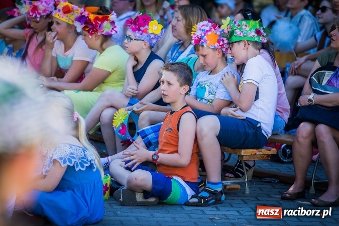 Zdjęcie w galerii na portalu naszraciborz.pl: Festyn rodzinny z okazji Dnia Dziecka w SP 13 wiadomości z regionu