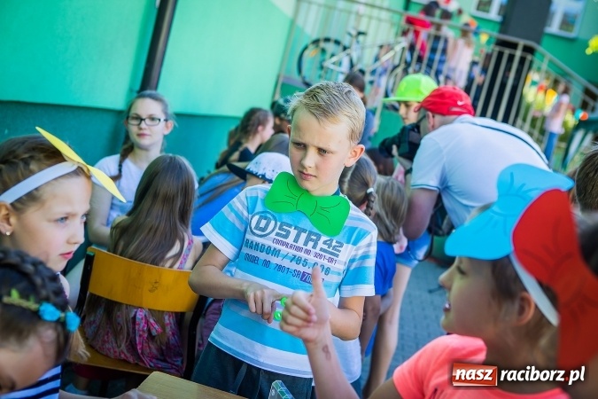 Zdjęcie w galerii na portalu naszraciborz.pl: Festyn rodzinny z okazji Dnia Dziecka w SP 13 wiadomości z regionu