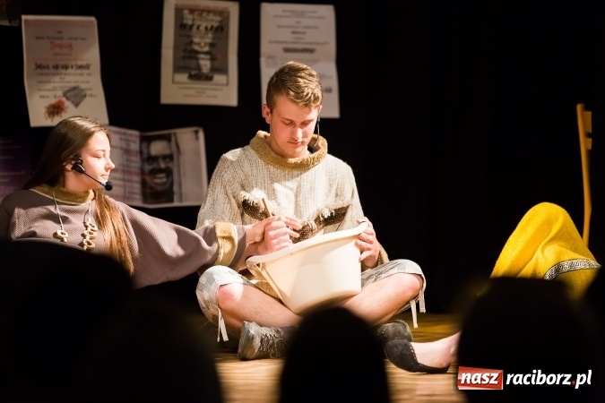 Zdjęcie w galerii na portalu naszraciborz.pl: Ostatni występ Irrealis w Młodzieżowym Domu Kultury wiadomości z regionu