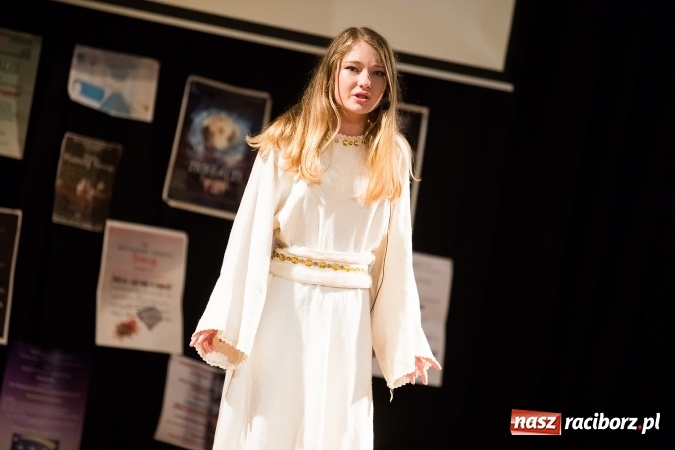 Zdjęcie w galerii na portalu naszraciborz.pl: Ostatni występ Irrealis w Młodzieżowym Domu Kultury wiadomości z regionu