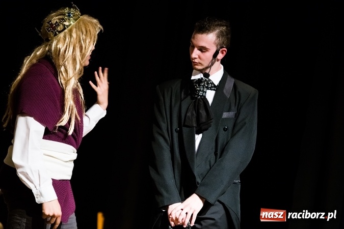 Zdjęcie w galerii na portalu naszraciborz.pl: Ostatni występ Irrealis w Młodzieżowym Domu Kultury wiadomości z regionu