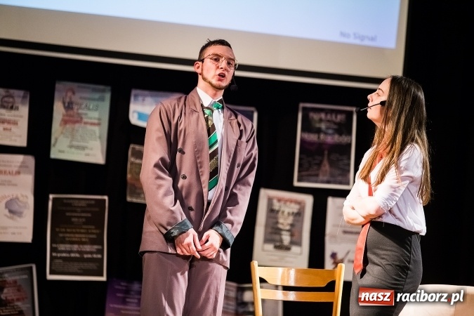 Zdjęcie w galerii na portalu naszraciborz.pl: Ostatni występ Irrealis w Młodzieżowym Domu Kultury wiadomości z regionu