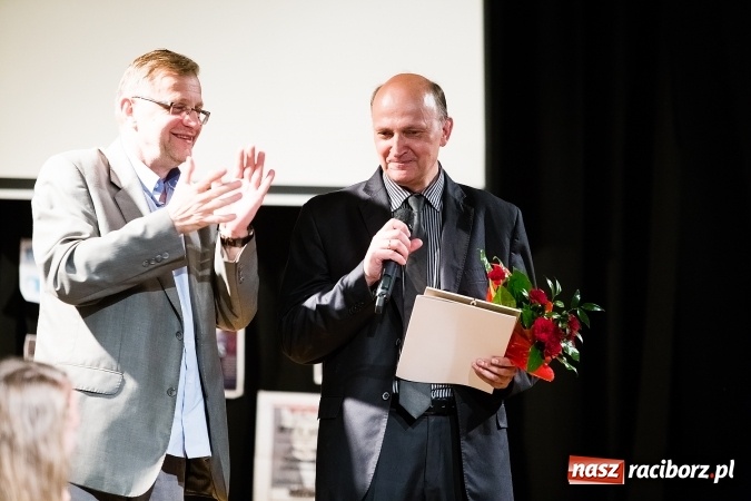 Zdjęcie w galerii na portalu naszraciborz.pl: Ostatni występ Irrealis w Młodzieżowym Domu Kultury wiadomości z regionu