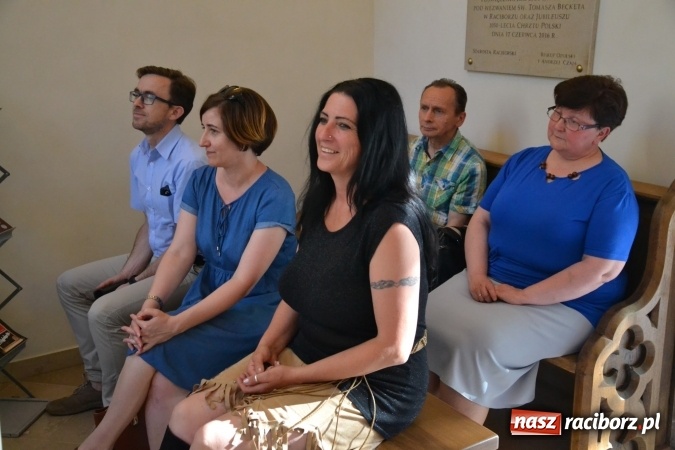 Zdjęcie w galerii na portalu naszraciborz.pl: Chór Bel Canto zaśpiewał w kaplicy zamkowej  wiadomości z regionu