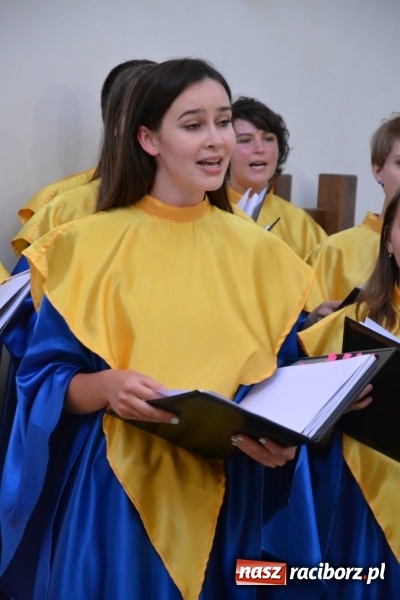 Zdjęcie w galerii na portalu naszraciborz.pl: Chór Bel Canto zaśpiewał w kaplicy zamkowej  wiadomości z regionu