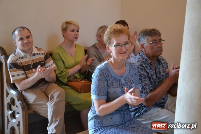 Zdjęcie w galerii na portalu naszraciborz.pl: Chór Bel Canto zaśpiewał w kaplicy zamkowej  wiadomości z regionu