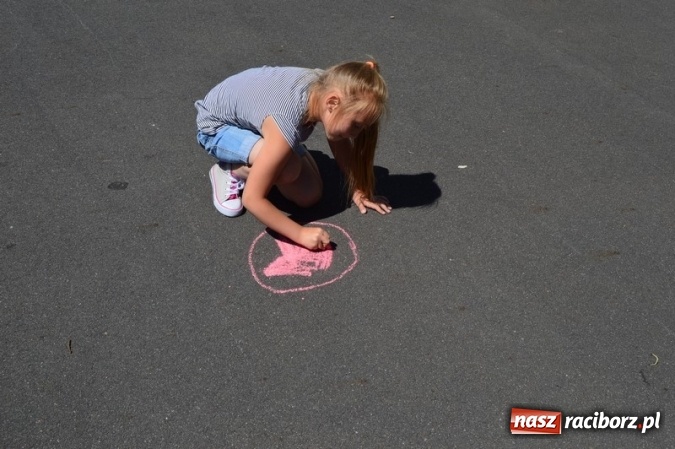 Zdjęcie w galerii na portalu naszraciborz.pl: Szkoła Podstawowa nr 4 i Gimnazjum nr 1 razem na rzecz czytelnictwa  wiadomości z regionu