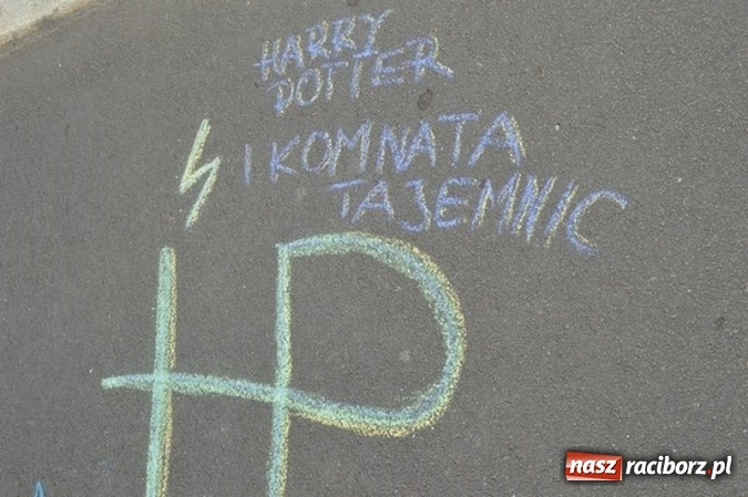 Zdjęcie w galerii na portalu naszraciborz.pl: Szkoła Podstawowa nr 4 i Gimnazjum nr 1 razem na rzecz czytelnictwa  wiadomości z regionu