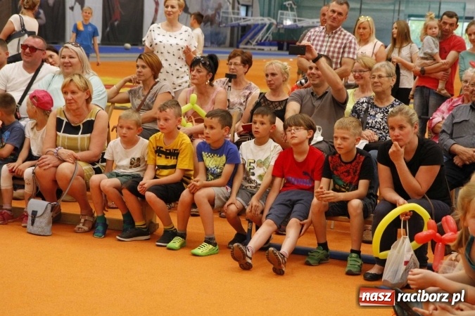 Zdjęcie w galerii na portalu naszraciborz.pl: ZSOMS. Dzień Dziecka w sportowym stylu  wiadomości z regionu