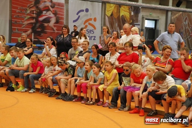 Zdjęcie w galerii na portalu naszraciborz.pl: ZSOMS. Dzień Dziecka w sportowym stylu  wiadomości z regionu