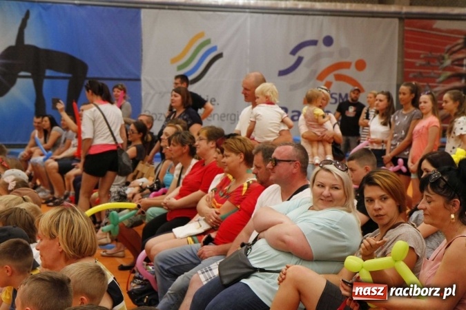 Zdjęcie w galerii na portalu naszraciborz.pl: ZSOMS. Dzień Dziecka w sportowym stylu  wiadomości z regionu