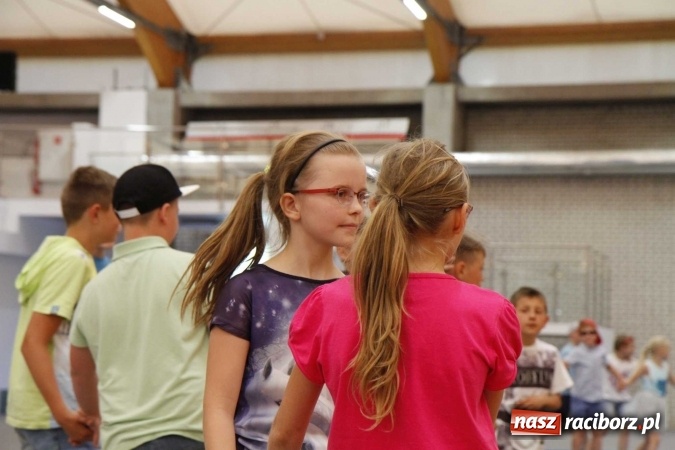 Zdjęcie w galerii na portalu naszraciborz.pl: ZSOMS. Dzień Dziecka w sportowym stylu  wiadomości z regionu