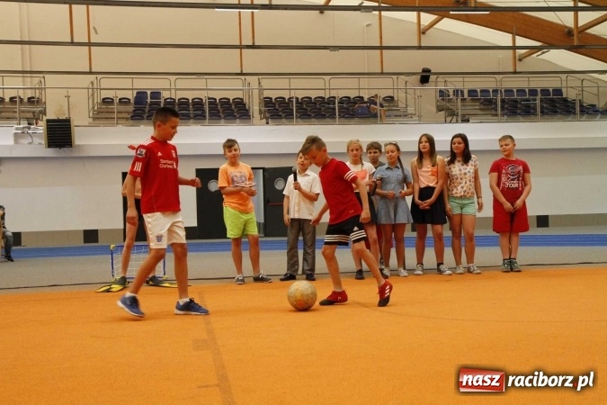 Zdjęcie w galerii na portalu naszraciborz.pl: ZSOMS. Dzień Dziecka w sportowym stylu  wiadomości z regionu