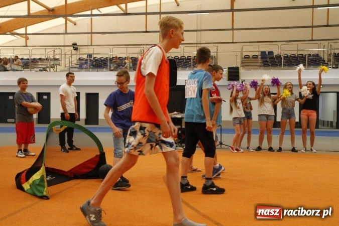 Zdjęcie w galerii na portalu naszraciborz.pl: ZSOMS. Dzień Dziecka w sportowym stylu  wiadomości z regionu