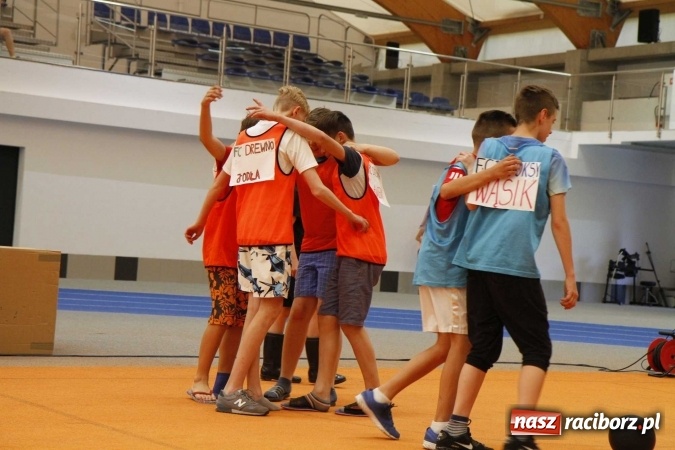 Zdjęcie w galerii na portalu naszraciborz.pl: ZSOMS. Dzień Dziecka w sportowym stylu  wiadomości z regionu