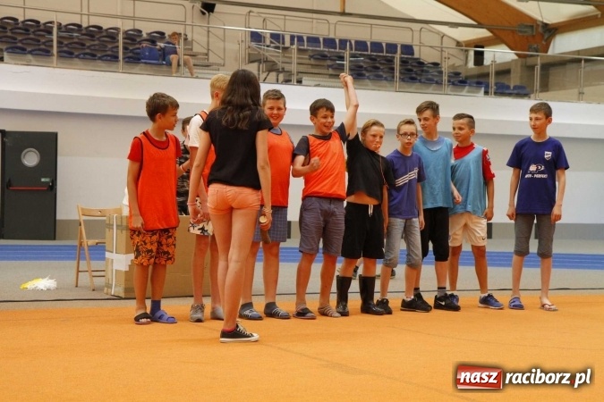 Zdjęcie w galerii na portalu naszraciborz.pl: ZSOMS. Dzień Dziecka w sportowym stylu  wiadomości z regionu