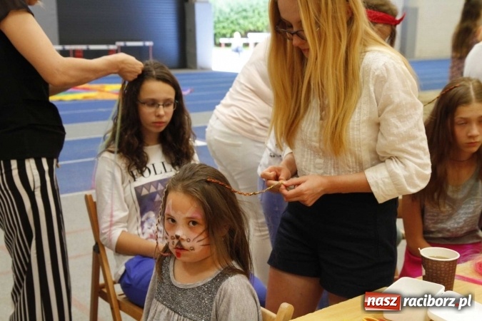 Zdjęcie w galerii na portalu naszraciborz.pl: ZSOMS. Dzień Dziecka w sportowym stylu  wiadomości z regionu