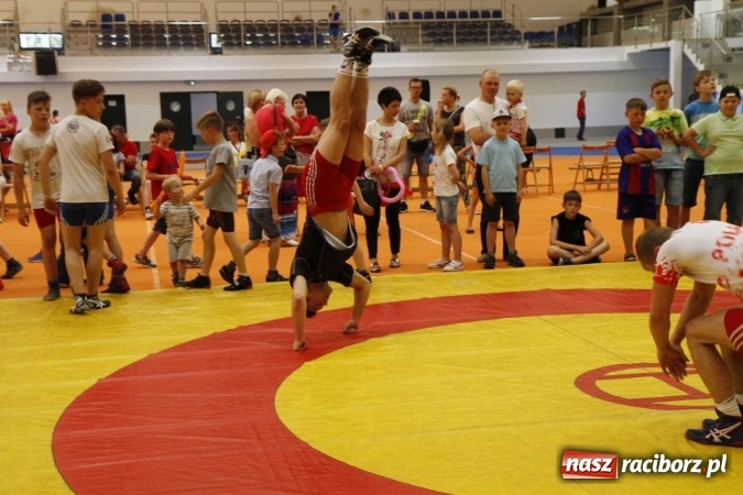 Zdjęcie w galerii na portalu naszraciborz.pl: ZSOMS. Dzień Dziecka w sportowym stylu  wiadomości z regionu