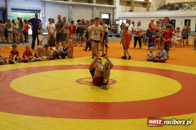 Zdjęcie w galerii na portalu naszraciborz.pl: ZSOMS. Dzień Dziecka w sportowym stylu  wiadomości z regionu