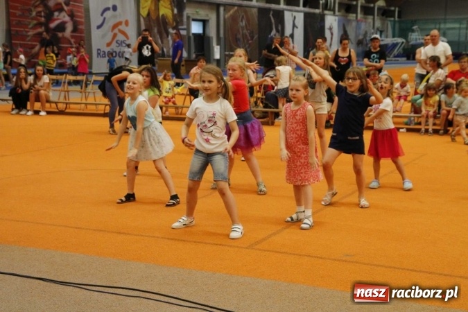 Zdjęcie w galerii na portalu naszraciborz.pl: ZSOMS. Dzień Dziecka w sportowym stylu  wiadomości z regionu