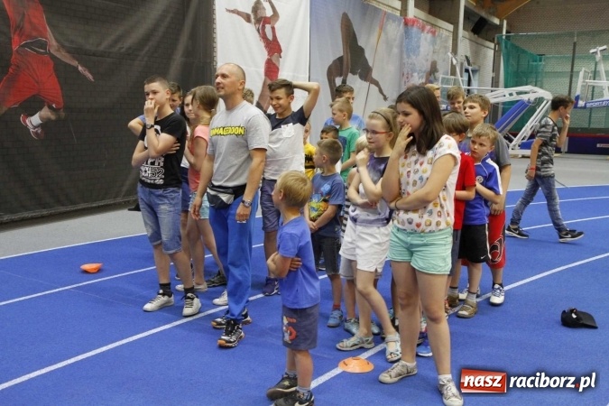 Zdjęcie w galerii na portalu naszraciborz.pl: ZSOMS. Dzień Dziecka w sportowym stylu  wiadomości z regionu