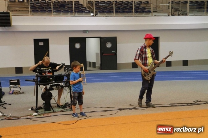 Zdjęcie w galerii na portalu naszraciborz.pl: ZSOMS. Dzień Dziecka w sportowym stylu  wiadomości z regionu