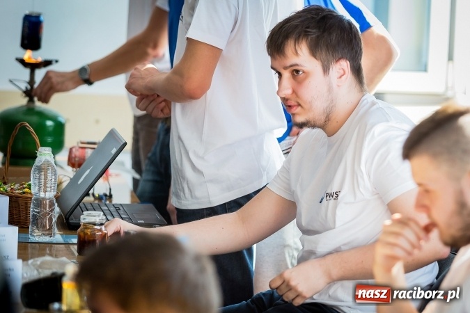Zdjęcie w galerii na portalu naszraciborz.pl: Dzień Dziecka z Techniką w PWSZ w Raciborzu  wiadomości z regionu