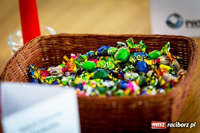 Zdjęcie w galerii na portalu naszraciborz.pl: Dzień Dziecka z Techniką w PWSZ w Raciborzu  wiadomości z regionu