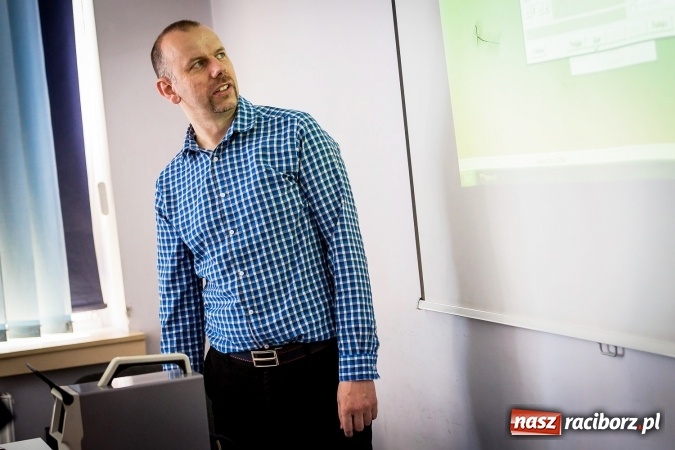 Zdjęcie w galerii na portalu naszraciborz.pl: Dzień Dziecka z Techniką w PWSZ w Raciborzu  wiadomości z regionu