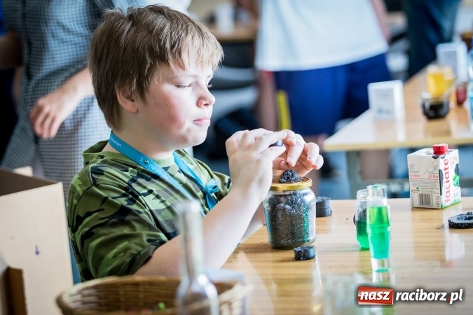 Zdjęcie w galerii na portalu naszraciborz.pl: Dzień Dziecka z Techniką w PWSZ w Raciborzu  wiadomości z regionu