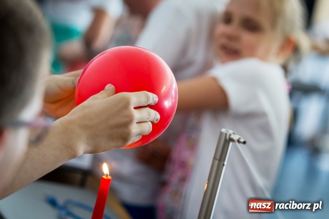 Zdjęcie w galerii na portalu naszraciborz.pl: Dzień Dziecka z Techniką w PWSZ w Raciborzu  wiadomości z regionu