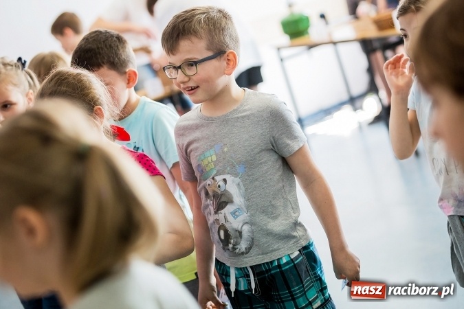 Zdjęcie w galerii na portalu naszraciborz.pl: Dzień Dziecka z Techniką w PWSZ w Raciborzu  wiadomości z regionu