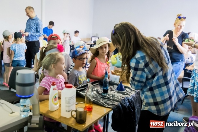 Zdjęcie w galerii na portalu naszraciborz.pl: Dzień Dziecka z Techniką w PWSZ w Raciborzu  wiadomości z regionu