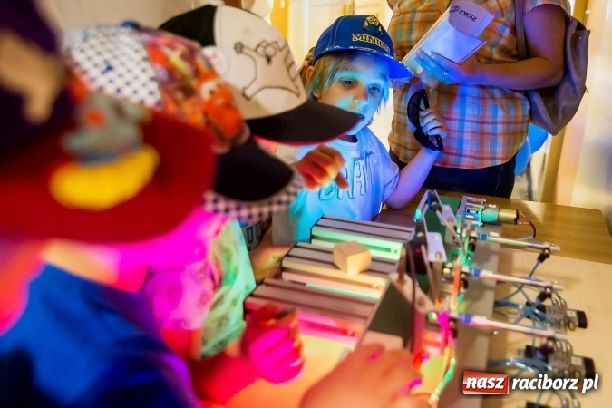 Zdjęcie w galerii na portalu naszraciborz.pl: Dzień Dziecka z Techniką w PWSZ w Raciborzu  wiadomości z regionu