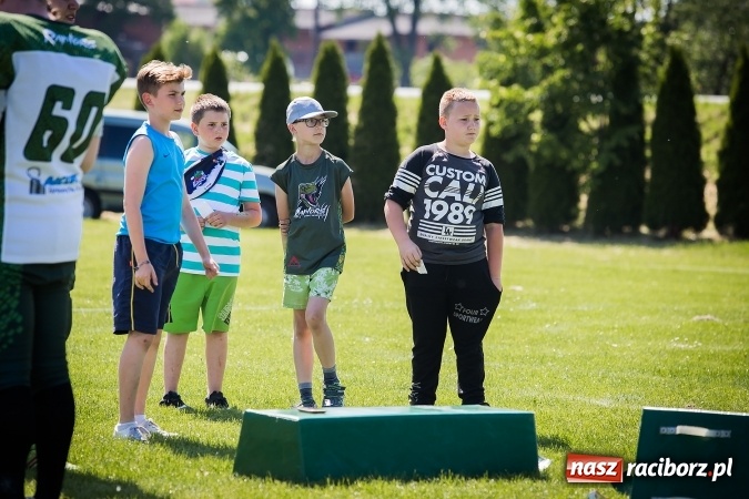 Zdjęcie w galerii na portalu naszraciborz.pl: Dzień Dziecka z Raptors Racibórz w Samborowicach wiadomości z regionu