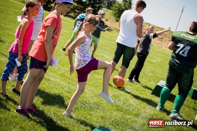 Zdjęcie w galerii na portalu naszraciborz.pl: Dzień Dziecka z Raptors Racibórz w Samborowicach wiadomości z regionu