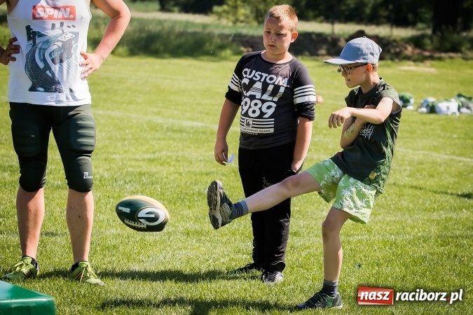 Zdjęcie w galerii na portalu naszraciborz.pl: Dzień Dziecka z Raptors Racibórz w Samborowicach wiadomości z regionu