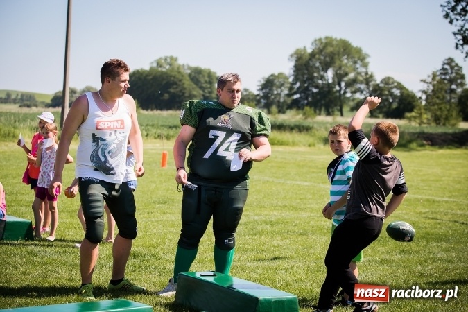 Zdjęcie w galerii na portalu naszraciborz.pl: Dzień Dziecka z Raptors Racibórz w Samborowicach wiadomości z regionu