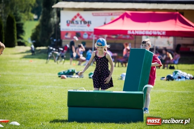 Zdjęcie w galerii na portalu naszraciborz.pl: Dzień Dziecka z Raptors Racibórz w Samborowicach wiadomości z regionu