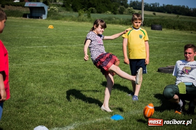 Zdjęcie w galerii na portalu naszraciborz.pl: Dzień Dziecka z Raptors Racibórz w Samborowicach wiadomości z regionu